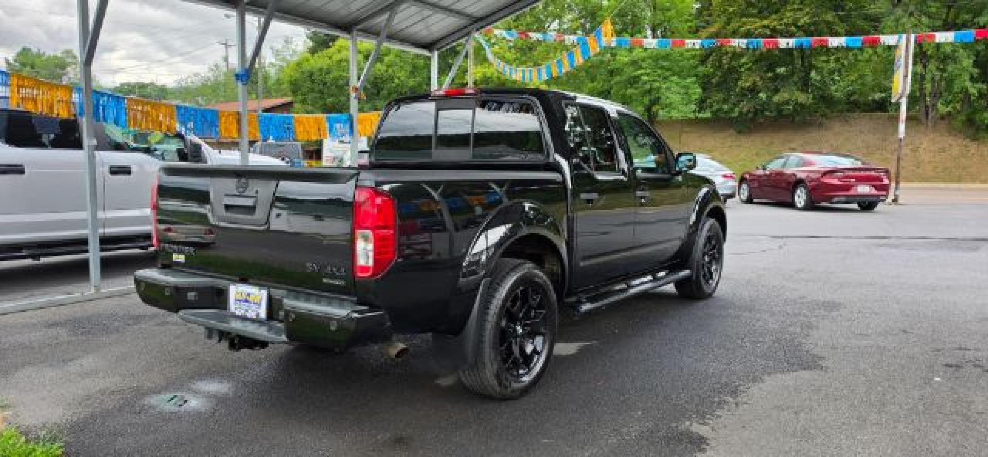 2020 BLACK /Steel Nissan Frontier Crew Cab SV 4x4 (1N6ED0EB5LN) with an 3.8 V6 engine, AT transmission, located at 353 S. Mineral St., Keyser, WV, 26726, (304) 788-7887, 39.436451, -78.981674- Photo#11