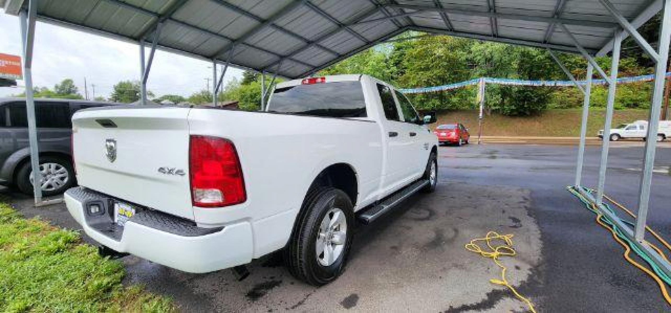 2019 WHITE RAM 1500 Classic Tradesman Quad Cab 4WD (1C6RR7FG5KS) with an 3.6L V6 engine, AT transmission, located at 353 S. Mineral St., Keyser, WV, 26726, (304) 788-7887, 39.436451, -78.981674 - Photo #10