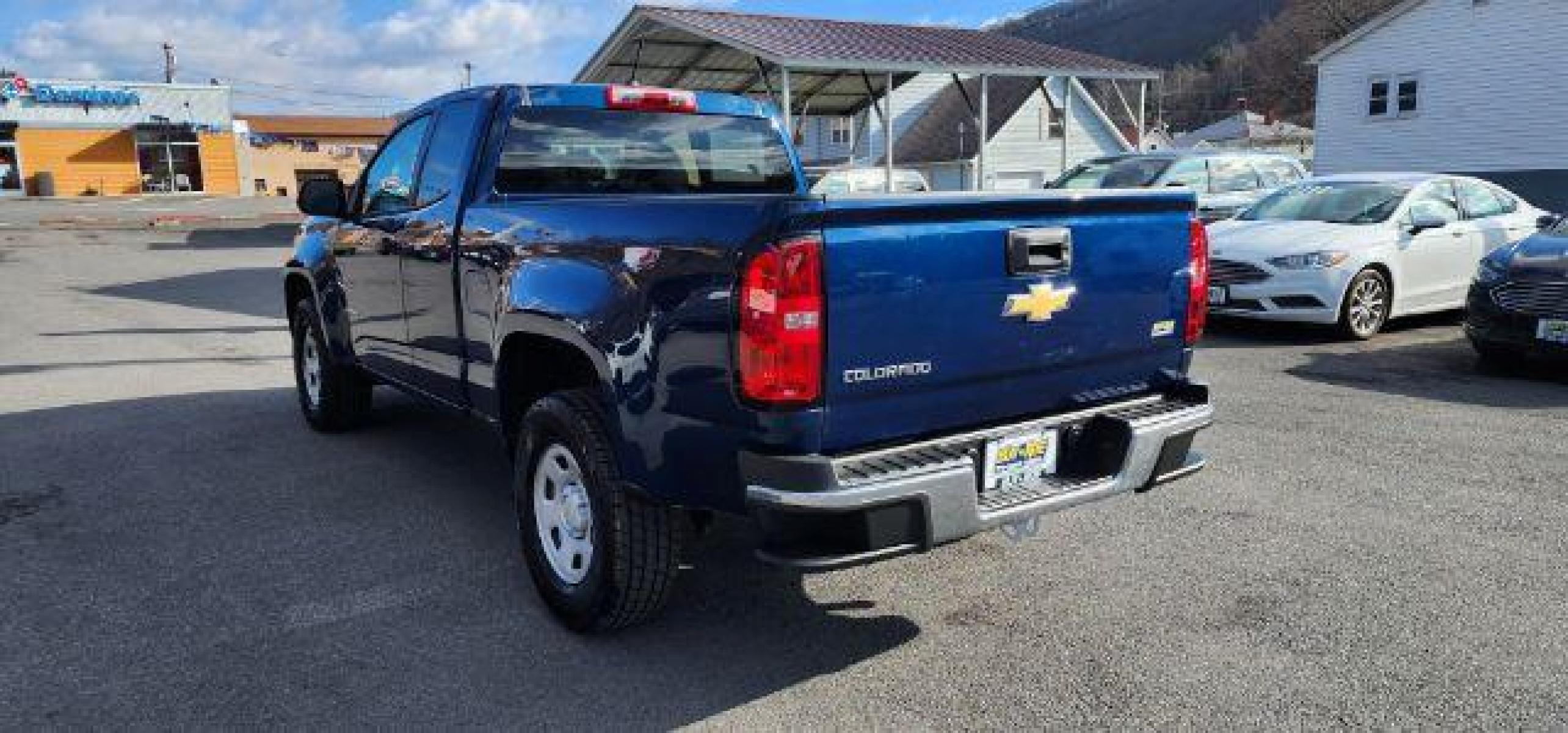 2020 BLUE /Jet Black/Dark Ash, cloth Chevrolet Colorado Work Truck Ext. Cab 2WD (1GCHSBEA7L1) with an 2.5L L4 engine, AT transmission, located at 353 S. Mineral St., Keyser, WV, 26726, (304) 788-7887, 39.436451, -78.981674 - Photo #7