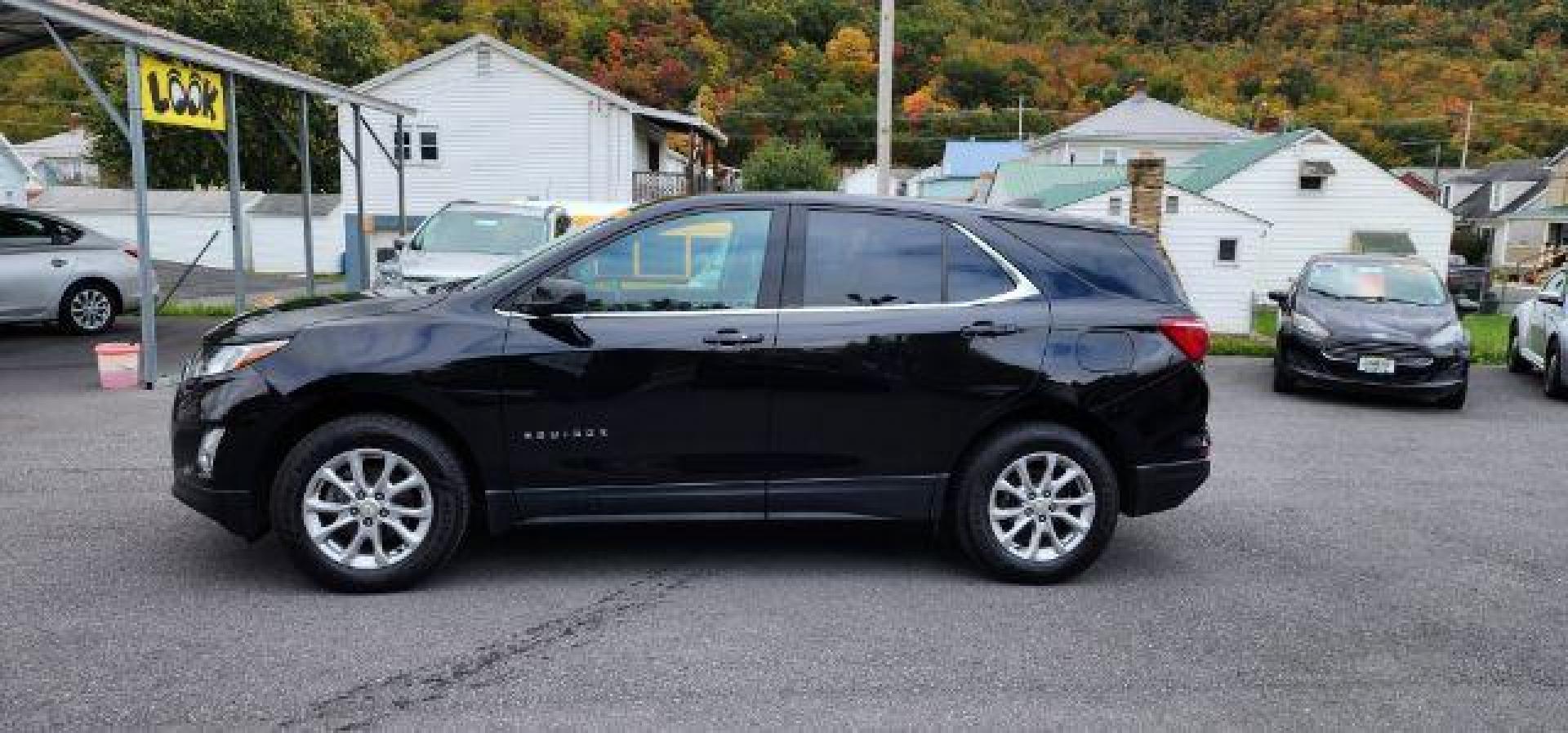 2020 BLACK /Jet Black, premium cloth Chevrolet Equinox LT AWD (2GNAXTEV6L6) with an 1.5L L4 engine, AT transmission, located at 353 S. Mineral St., Keyser, WV, 26726, (304) 788-7887, 39.436451, -78.981674 - Photo#3