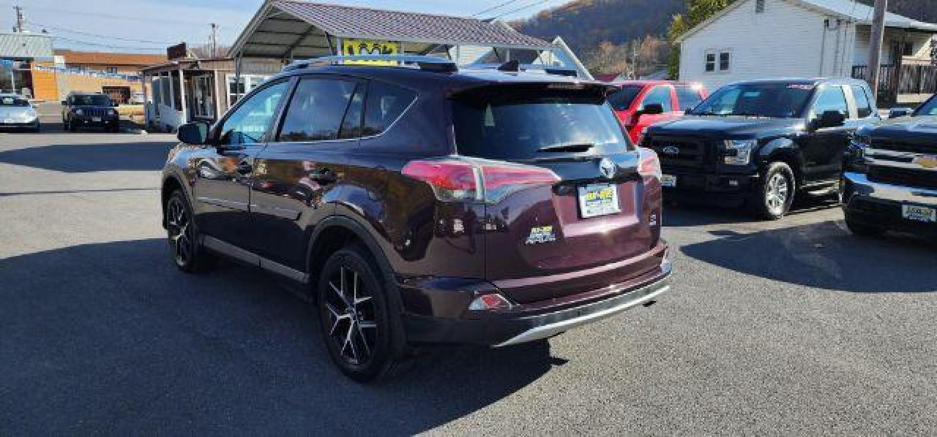 2016 PURPLE /Black, leatherette Toyota RAV4 SE 4WD (2T3JFREV2GW) with an 2.5 L4 engine, AT transmission, located at 353 S. Mineral St., Keyser, WV, 26726, (304) 788-7887, 39.436451, -78.981674 - FOR A BETTER PRICE CALL PAUL AT 301-268-8150 - Photo#7