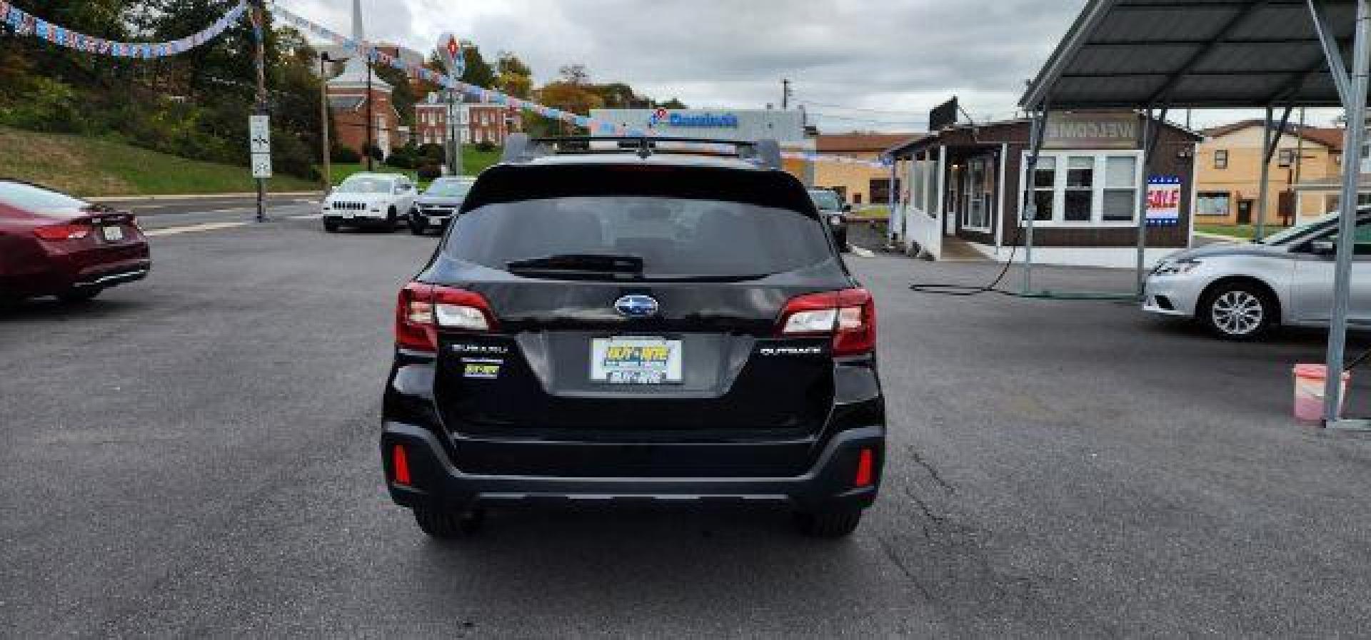 2019 BLACK /Slate Black Cloth, cloth Subaru Outback 2.5i Premium (4S4BSAFC3K3) with an 2.5 L4 engine, CVT transmission, located at 353 S. Mineral St., Keyser, WV, 26726, (304) 788-7887, 39.436451, -78.981674 - Photo#11