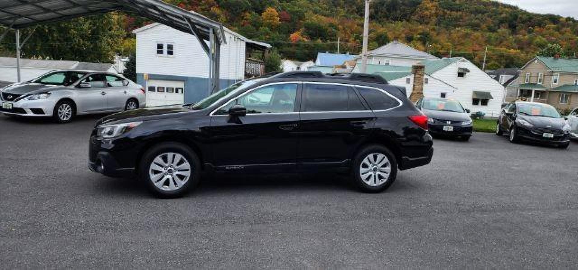 2019 BLACK /Slate Black Cloth, cloth Subaru Outback 2.5i Premium (4S4BSAFC3K3) with an 2.5 L4 engine, CVT transmission, located at 353 S. Mineral St., Keyser, WV, 26726, (304) 788-7887, 39.436451, -78.981674 - Photo#3