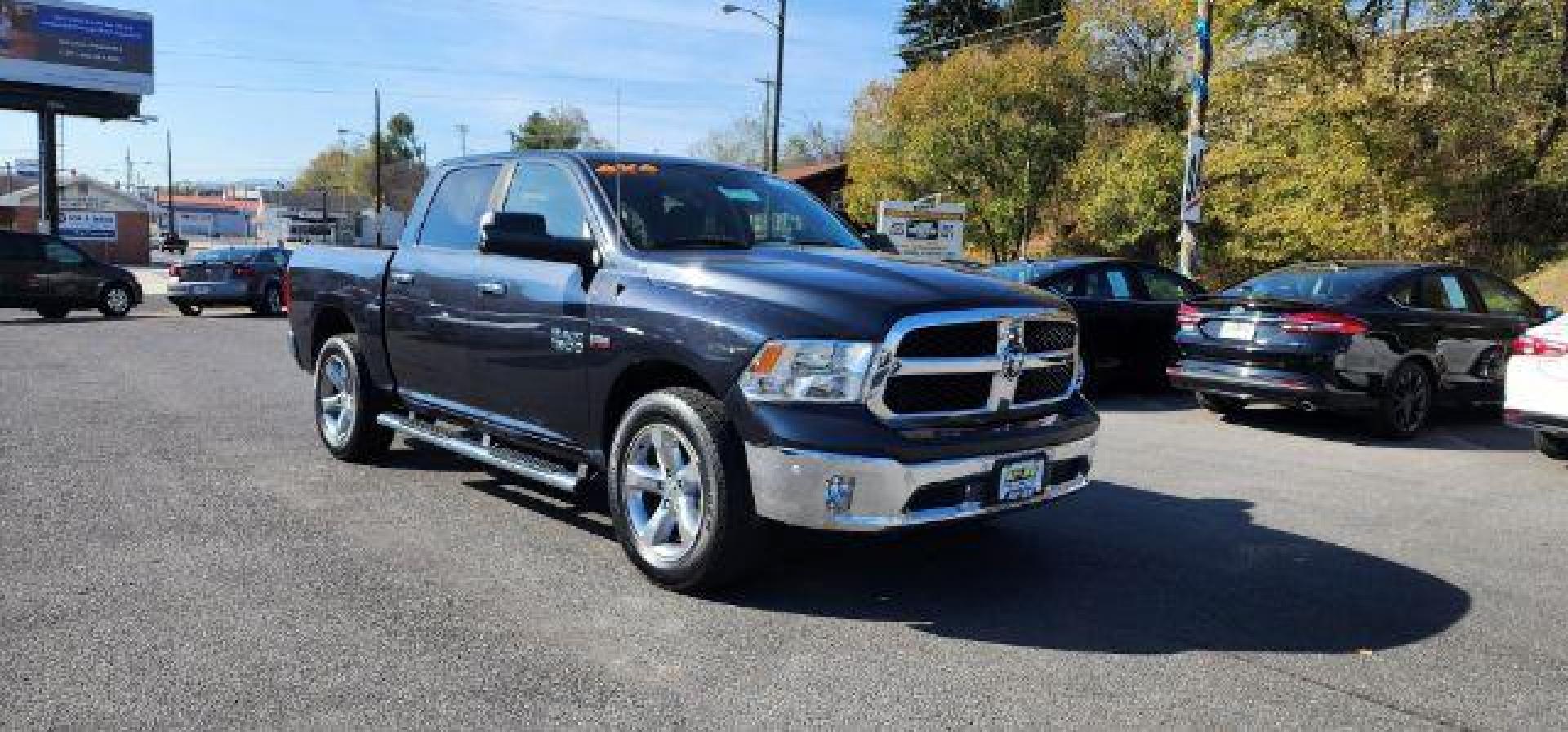 2016 DK GRAY /Black/Diesel Gray, cloth RAM 1500 SLT Crew Cab SWB 4WD (1C6RR7LT8GS) with an 5.7 V8 engine, AT transmission, located at 353 S. Mineral St., Keyser, WV, 26726, (304) 788-7887, 39.436451, -78.981674 - Photo#13