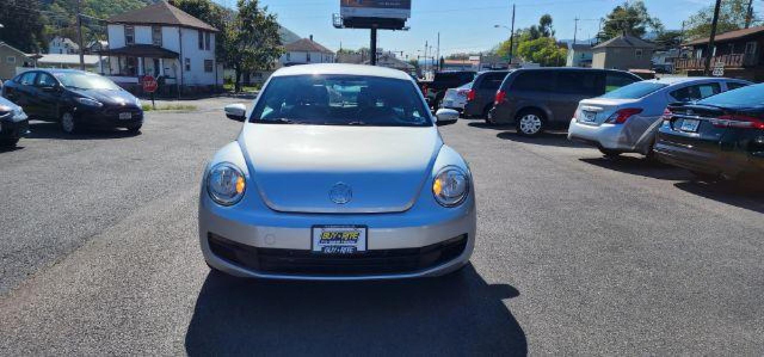 2012 SILVER /Leather Black Volkswagen Beetle Base (3VWHP7AT6CM) with an 2.5 L4 engine, 5SP transmission, located at 353 S. Mineral St., Keyser, WV, 26726, (304) 788-7887, 39.436451, -78.981674 - Photo #1