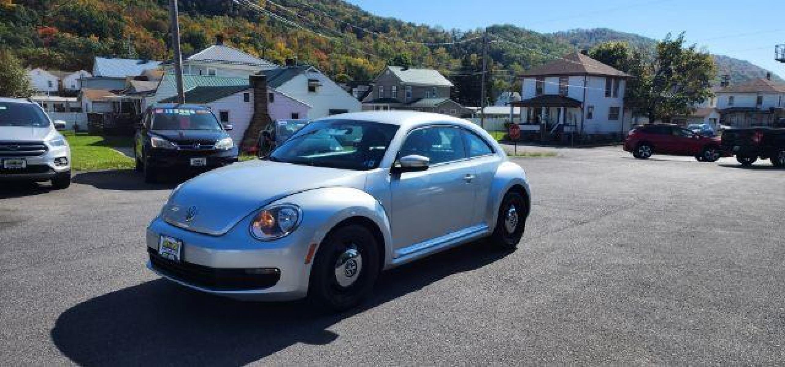 2012 SILVER /Leather Black Volkswagen Beetle Base (3VWHP7AT6CM) with an 2.5 L4 engine, 5SP transmission, located at 353 S. Mineral St., Keyser, WV, 26726, (304) 788-7887, 39.436451, -78.981674 - Photo #2