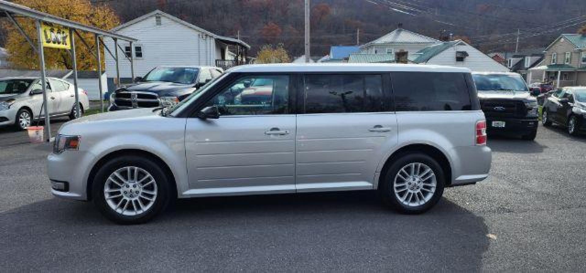 2014 SILVER /Charcoal Black Ford Flex SEL AWD (2FMHK6C84EB) with an 3.5L V6 engine, AT transmission, located at 353 S. Mineral St., Keyser, WV, 26726, (304) 788-7887, 39.436451, -78.981674 - Photo#1