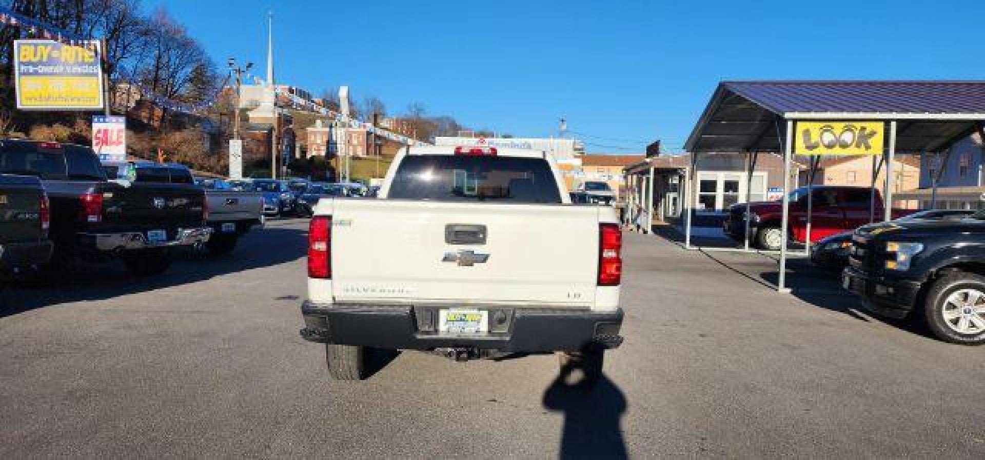 2019 WHITE /Jet Black, cloth Chevrolet Silverado 1500 Work Truck Double Cab 2WD (2GCRCNEC5K1) with an 5.3L V8 engine, AT transmission, located at 353 S. Mineral St., Keyser, WV, 26726, (304) 788-7887, 39.436451, -78.981674 - Photo#10