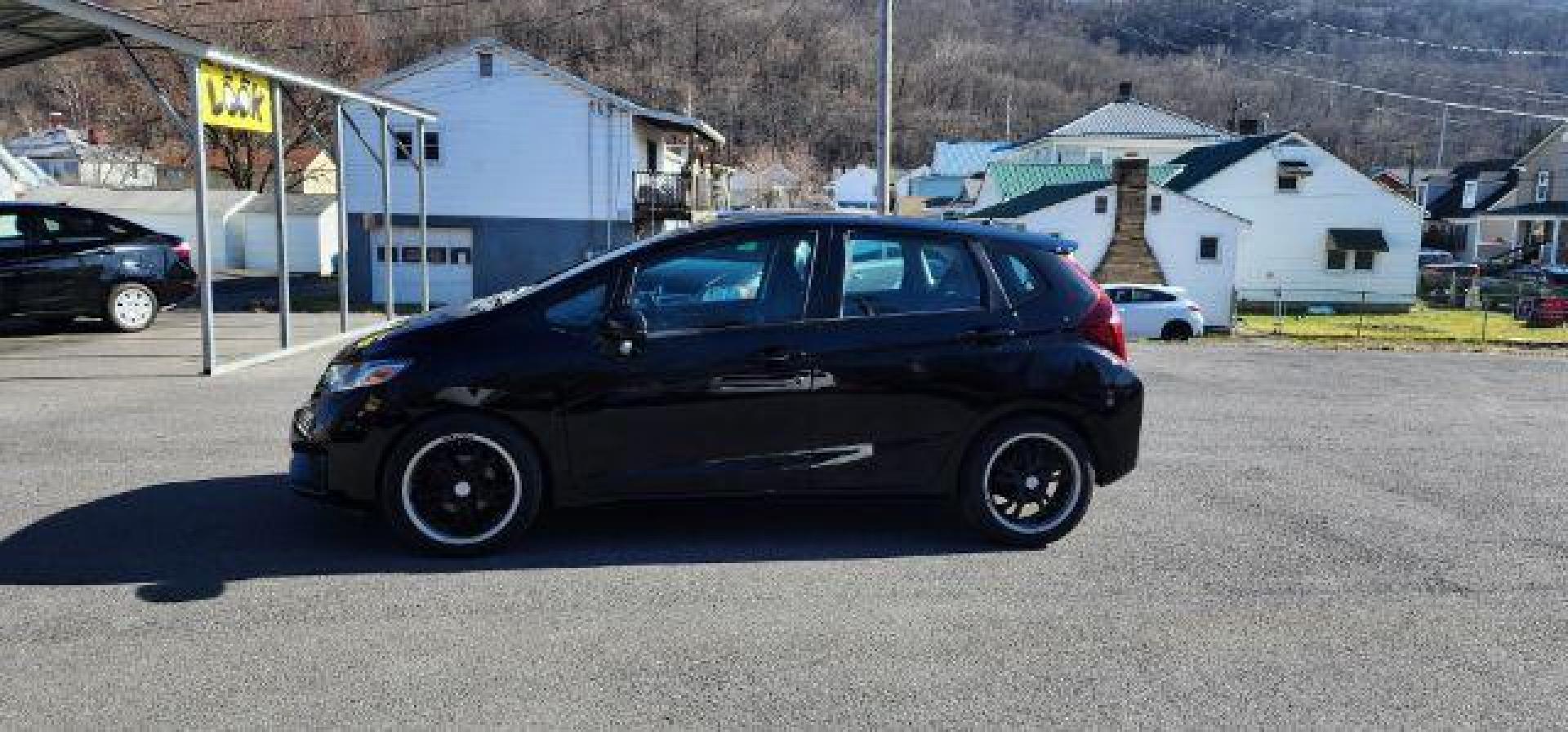 2015 BLACK /Black Honda Fit LX CVT (3HGGK5H59FM) with an 1.5L L4 engine, CVT transmission, located at 353 S. Mineral St., Keyser, WV, 26726, (304) 788-7887, 39.436451, -78.981674 - FOR A BETTER PRICE CALL PAUL AT 301-268-8150 - Photo#3