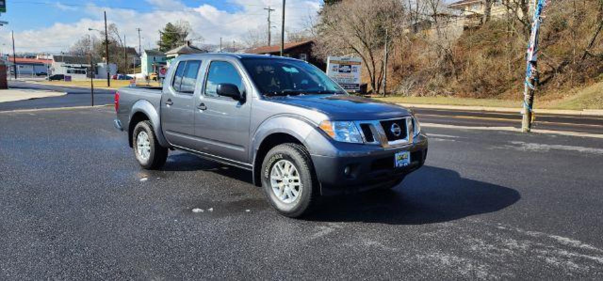 2016 GRAY /Cloth Nissan Frontier SV Crew Cab 4x4 (1N6AD0EV6GN) with an 4.0L V6 engine, AT transmission, located at 353 S. Mineral St., Keyser, WV, 26726, (304) 788-7887, 39.436451, -78.981674 - Photo#0