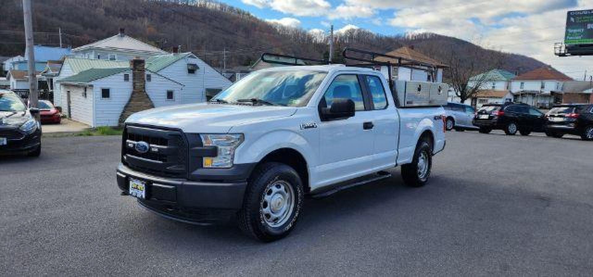 2016 WHITE /Medium Earth Gray, vinyl Ford F-150 XL SuperCab 6.5-ft. Bed 4WD (1FTEX1E87GF) with an 3.5L V6 engine, AT transmission, located at 353 S. Mineral St., Keyser, WV, 26726, (304) 788-7887, 39.436451, -78.981674 - Photo#0