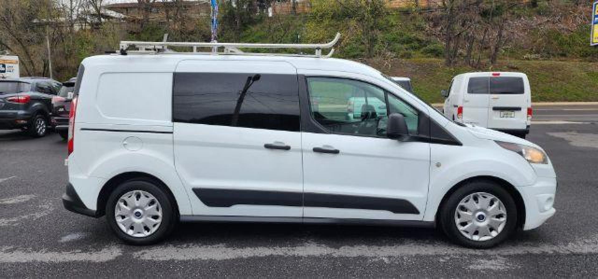 2015 WHITE /Charcoal Black Ford Transit Connect XLT LWB (NM0LS7F79F1) with an 2.5 L4 engine, AT transmission, located at 353 S. Mineral St., Keyser, WV, 26726, (304) 788-7887, 39.436451, -78.981674 - FOR A BETTER PRICE CALL PAUL AT 301-268-8150 - Photo#13