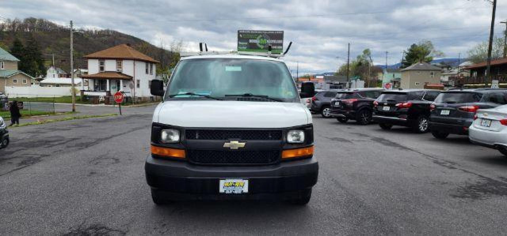 2017 WHITE /Medium Pewter, vinyl Chevrolet Express 2500 Cargo (1GCWGAFF5H1) with an 4.8L V8 engine, AT transmission, located at 353 S. Mineral St., Keyser, WV, 26726, (304) 788-7887, 39.436451, -78.981674 - FOR A BETTER PRICE CALL PAUL AT 301-268-8150 - Photo#1