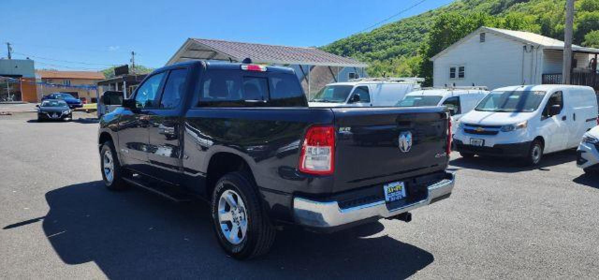 2019 GRAY /Cloth RAM 1500 Tradesman Quad Cab 4WD (1C6SRFCTXKN) with an 5.7 V8 engine, AT transmission, located at 353 S. Mineral St., Keyser, WV, 26726, (304) 788-7887, 39.436451, -78.981674 - Photo#8