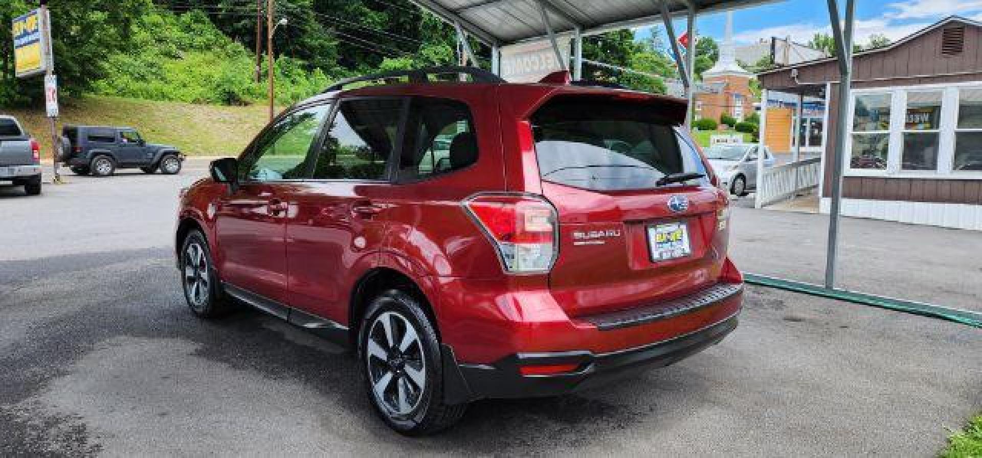 2018 RED /Gray, cloth Subaru Forester 2.5i Premium PZEV CVT (JF2SJAGC8JH) with an 2.5 L4 engine, CVT transmission, located at 353 S. Mineral St., Keyser, WV, 26726, (304) 788-7887, 39.436451, -78.981674 - FOR A BETTER PRICE CALL PAUL AT 301-268-8150 - Photo#9