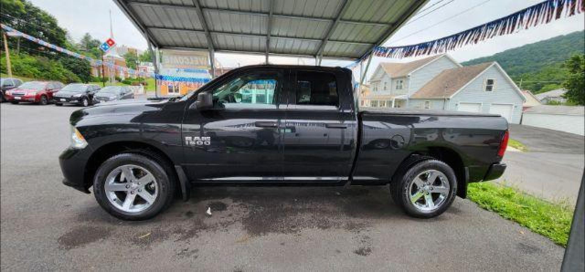 2018 BLACK /Black/Diesel Gray (Fleet), cloth RAM 1500 Tradesman Quad Cab 4WD (1C6RR7FG7JS) with an 3.6L V6 engine, AT transmission, located at 353 S. Mineral St., Keyser, WV, 26726, (304) 788-7887, 39.436451, -78.981674 - FOR A BETTER PRICE CALL PAUL AT 301-268-8150 - Photo#3