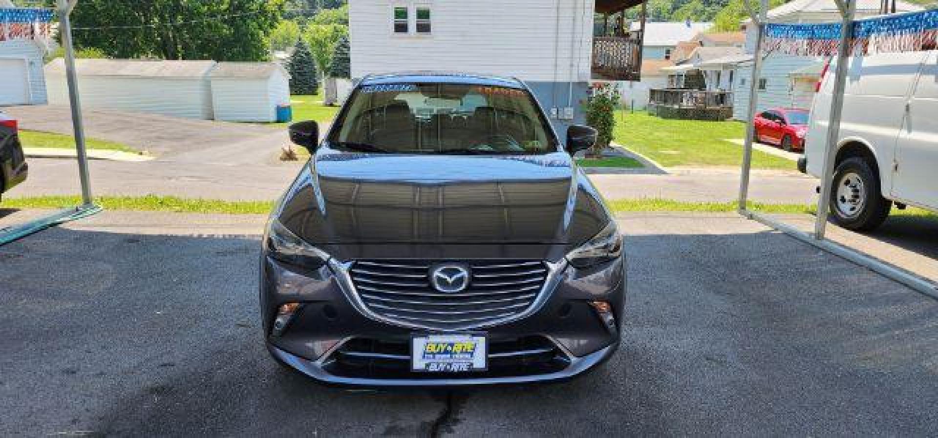 2016 Gray Mazda CX-3 SUV (JM1DKBD7XG0) with an 2.0l L4 engine, AT transmission, located at 353 S. Mineral St., Keyser, WV, 26726, (304) 788-7887, 39.436451, -78.981674 - Photo#1