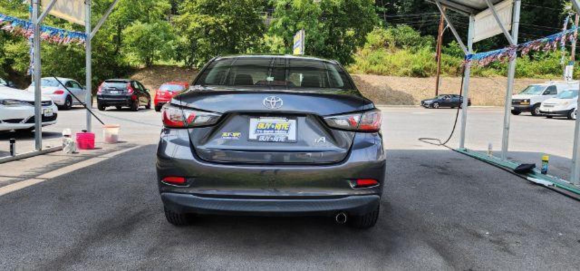 2017 GRAY /Mid-Blue Black, cloth Toyota Yaris iA 6A (3MYDLBYV7HY) with an 1.5L L4 engine, AT transmission, located at 353 S. Mineral St., Keyser, WV, 26726, (304) 788-7887, 39.436451, -78.981674 - Photo#9