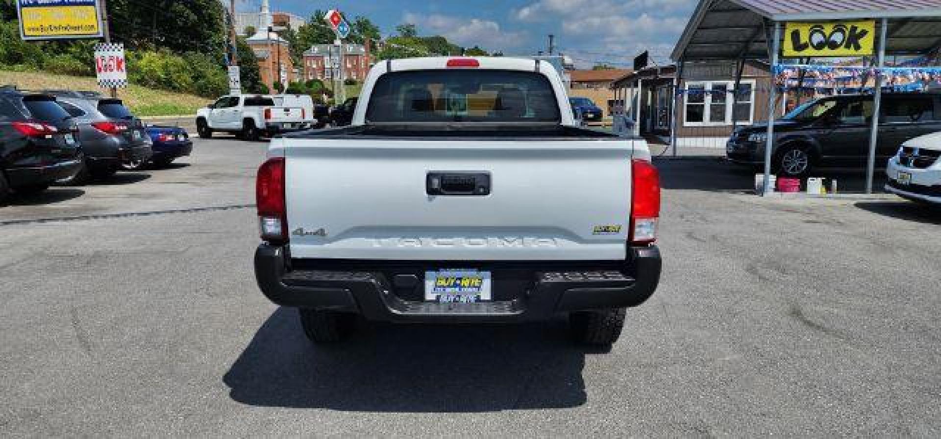 2021 WHITE /Cement Gray, cloth Toyota Tacoma SR Access Cab 4x4 (3TYSX5EN9MT) with an 2.7 L4 engine, AT transmission, located at 353 S. Mineral St., Keyser, WV, 26726, (304) 788-7887, 39.436451, -78.981674 - FOR A BETTER PRICE CALL PAUL AT 301-268-8150 - Photo#9