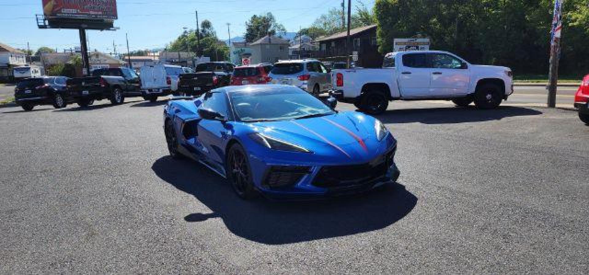 2021 BLUE /Adrenaline Red/Jet Black, premium leather/sueded m Chevrolet Corvette 3LT Convertible (1G1YC3D42M5) with an 6.2L V8 engine, AT transmission, located at 353 S. Mineral St., Keyser, WV, 26726, (304) 788-7887, 39.436451, -78.981674 - FOR A BETTER PRICE CALL PAUL AT 301-268-8150 - Photo#16