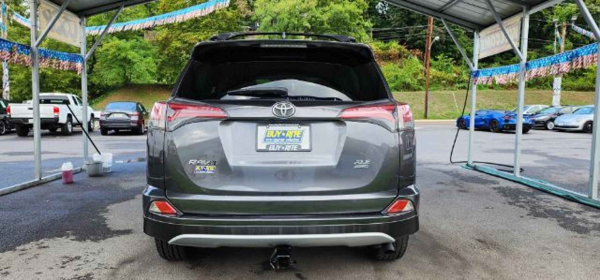 2016 Gray /Black, cloth Toyota RAV4 XLE AWD (JTMRFREV2GJ) with an 2.5L L4 engine, AT transmission, located at 353 S. Mineral St., Keyser, WV, 26726, (304) 788-7887, 39.436451, -78.981674- Photo#9