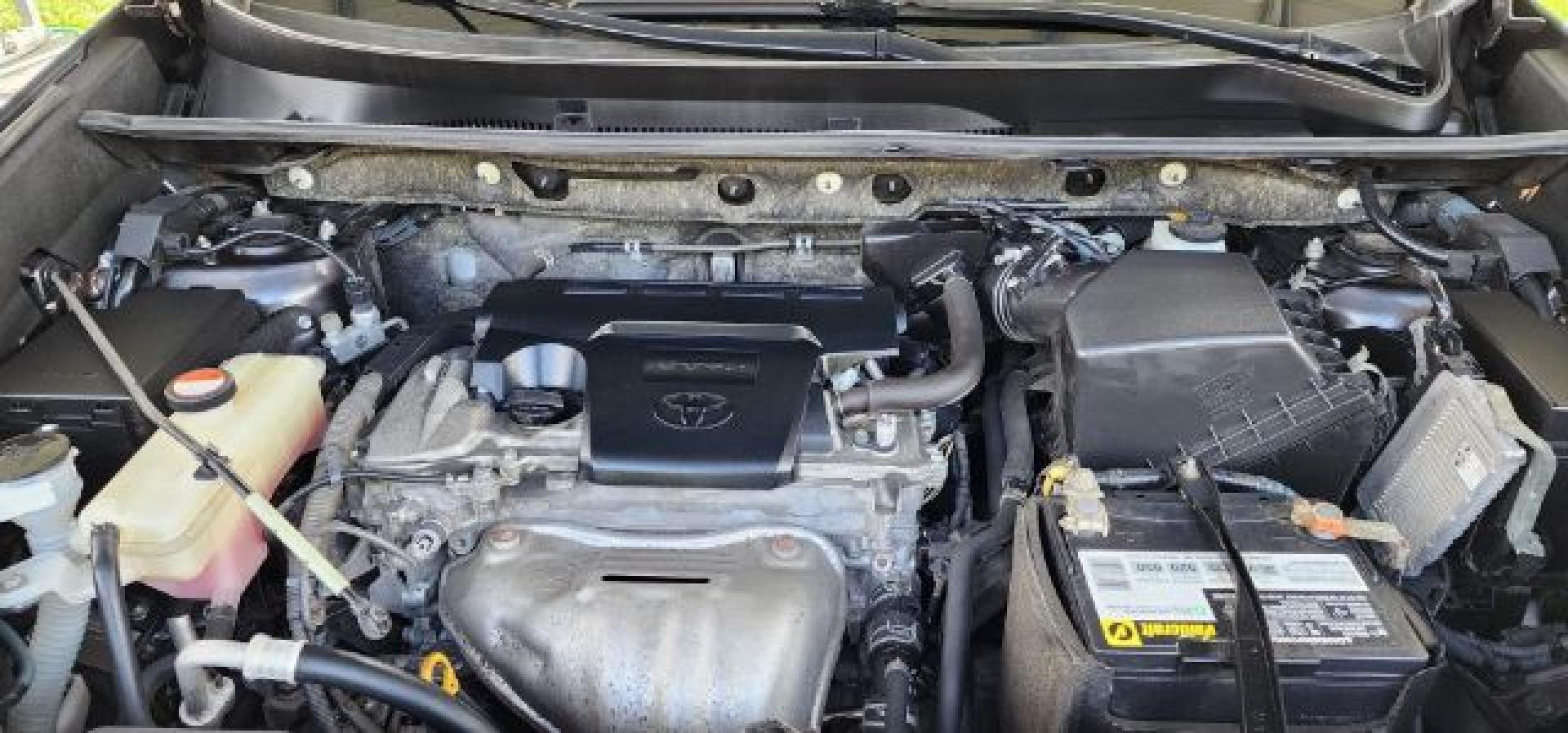 2016 Gray /Black, cloth Toyota RAV4 XLE AWD (JTMRFREV2GJ) with an 2.5L L4 engine, AT transmission, located at 353 S. Mineral St., Keyser, WV, 26726, (304) 788-7887, 39.436451, -78.981674- Photo#15