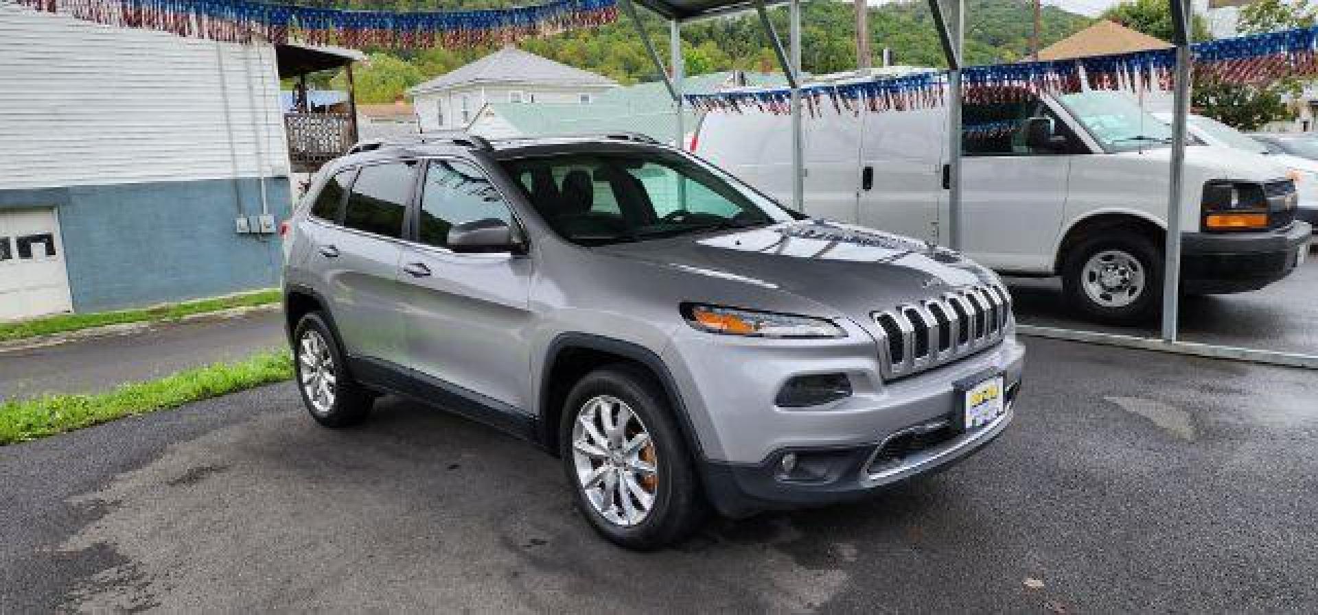 2017 Silver /Black, leather Jeep Cherokee Limited 4WD (1C4PJMDB7HW) with an 2.4l L4 engine, AT transmission, located at 353 S. Mineral St., Keyser, WV, 26726, (304) 788-7887, 39.436451, -78.981674 - Photo#0