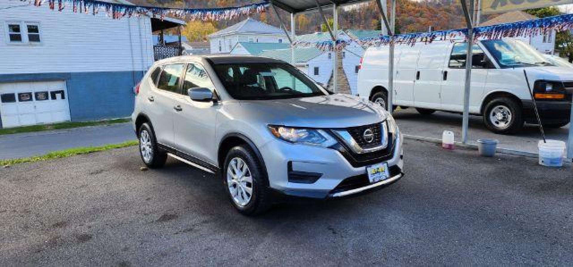 2020 GRAY /Charcoal, cloth Nissan Rogue S AWD (5N1AT2MV9LC) with an 2.5 L4 engine, CVT transmission, located at 353 S. Mineral St., Keyser, WV, 26726, (304) 788-7887, 39.436451, -78.981674 - Photo#0