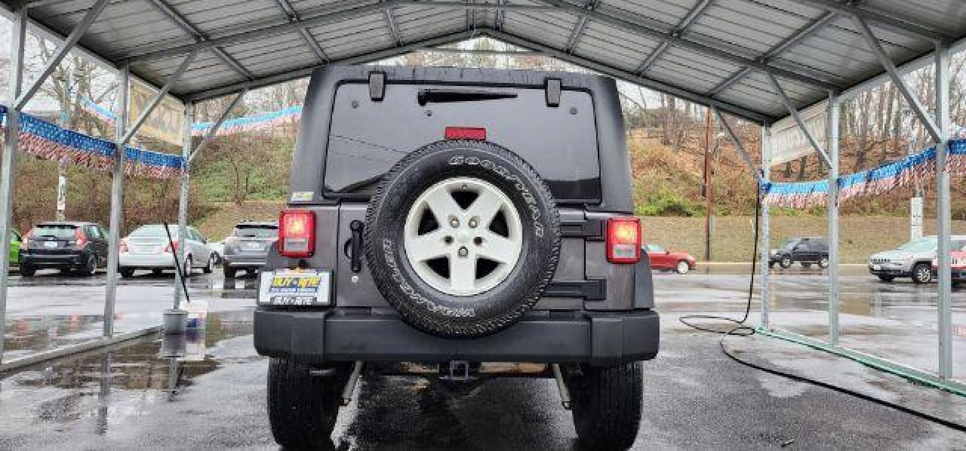 2014 GRAY /Black Jeep Wrangler Unlimited Sport 4WD (1C4BJWDG8EL) with an 3.6L V6 engine, AT transmission, located at 353 S. Mineral St., Keyser, WV, 26726, (304) 788-7887, 39.436451, -78.981674 - FOR A BETTER PRICE CALL PAUL AT 301-268-8150 - Photo#10