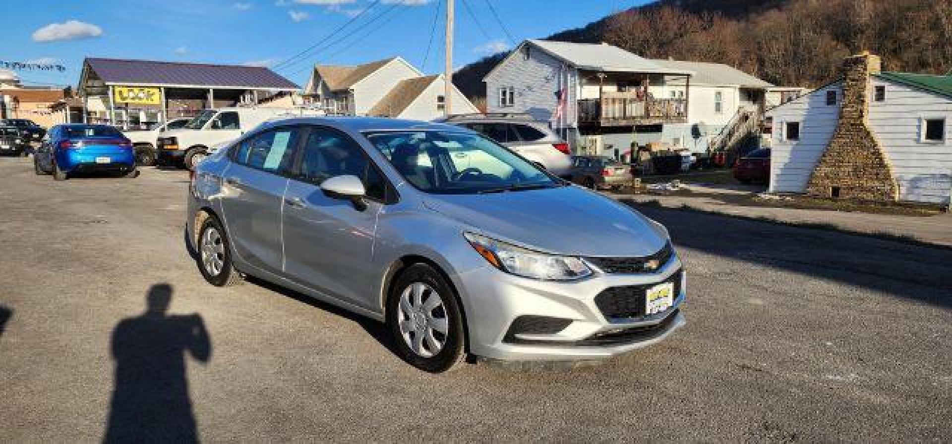 2017 SILVER /Jet Black, cloth Chevrolet Cruze LS Auto (1G1BC5SM8H7) with an 1.4L 4L engine, AT transmission, located at 353 S. Mineral St., Keyser, WV, 26726, (304) 788-7887, 39.436451, -78.981674 - FOR A BETTER PRICE CALL PAUL AT 301-268-8150 - Photo#0