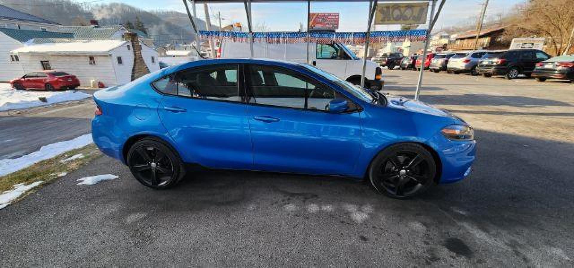 2016 BLUE /Black, premium cloth DODGE DART SXT (1C3CDFBB3GD) with an 2.4l L4 engine, AT transmission, located at 353 S. Mineral St., Keyser, WV, 26726, (304) 788-7887, 39.436451, -78.981674 - FOR A BETTER PRICE CALL PAUL AT 301-268-8150 - Photo#7