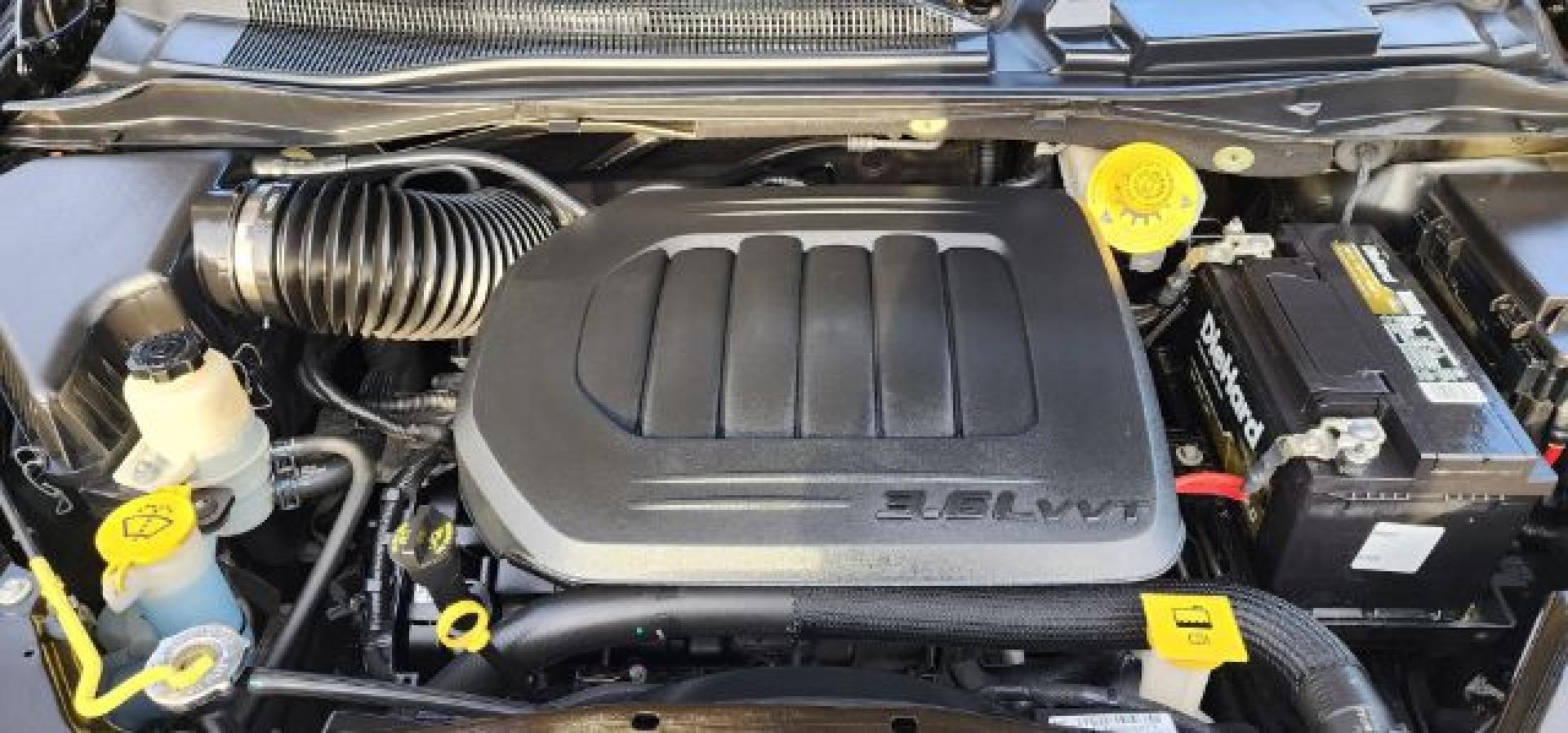 2020 Black /Leather Black Dodge Grand Caravan SXT (2C4RDGCG1LR) with an 3.6L V6 engine, AT transmission, located at 353 S. Mineral St., Keyser, WV, 26726, (304) 788-7887, 39.436451, -78.981674- Photo#16