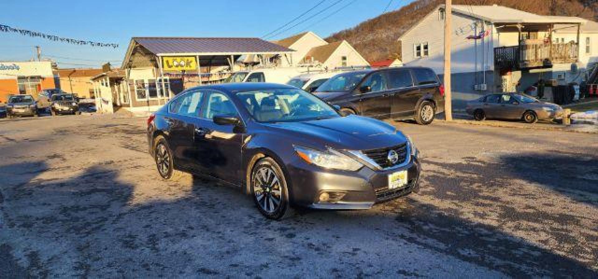 2018 GRAY /Charcoal, cloth Nissan Altima 2.5 SV (1N4AL3AP1JC) with an 2.5 L4 engine, CVT transmission, located at 353 S. Mineral St., Keyser, WV, 26726, (304) 788-7887, 39.436451, -78.981674 - FOR A BETTER PRICE CALL PAUL AT 301-268-8150 - Photo#0