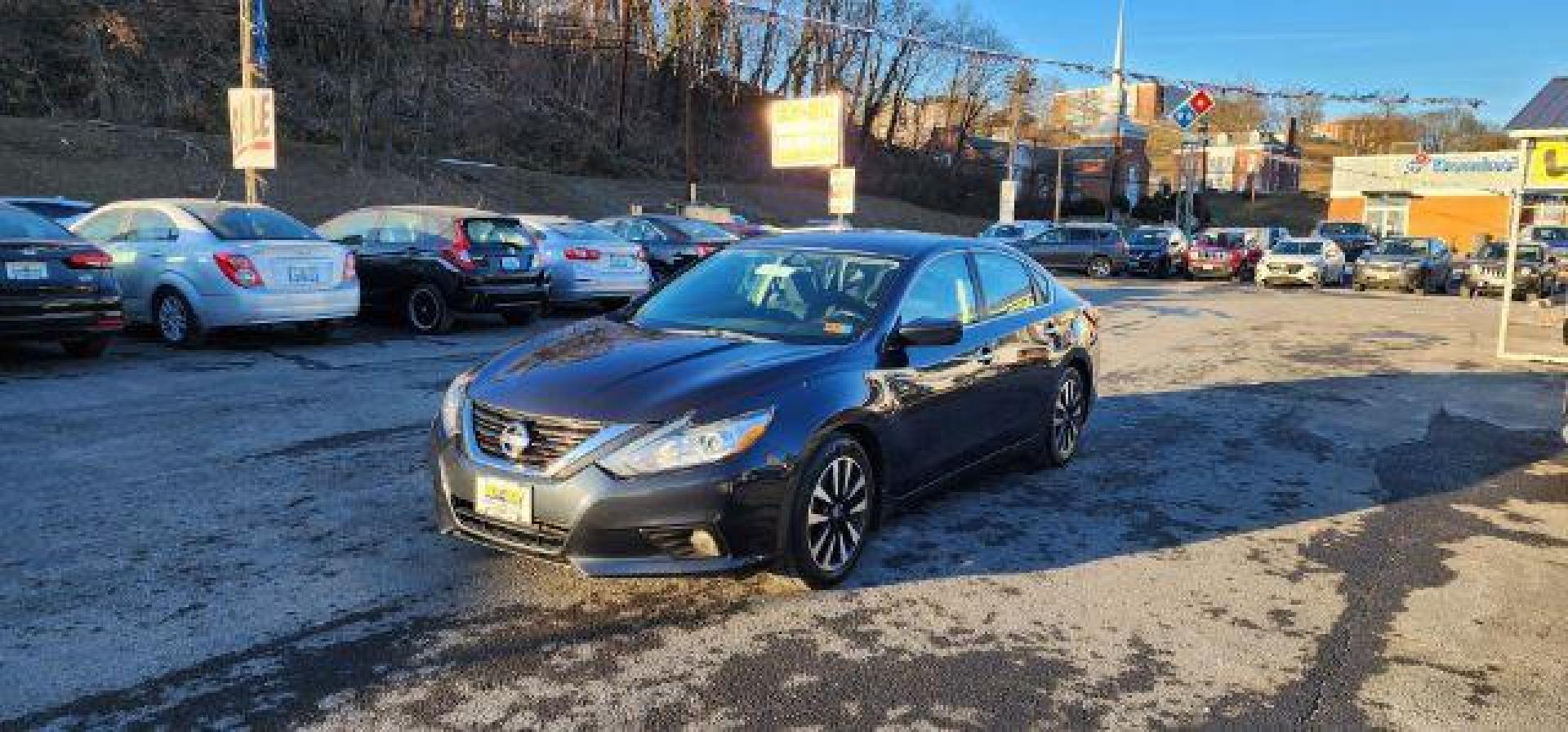 2018 GRAY /Charcoal, cloth Nissan Altima 2.5 SV (1N4AL3AP1JC) with an 2.5 L4 engine, CVT transmission, located at 353 S. Mineral St., Keyser, WV, 26726, (304) 788-7887, 39.436451, -78.981674 - FOR A BETTER PRICE CALL PAUL AT 301-268-8150 - Photo#18