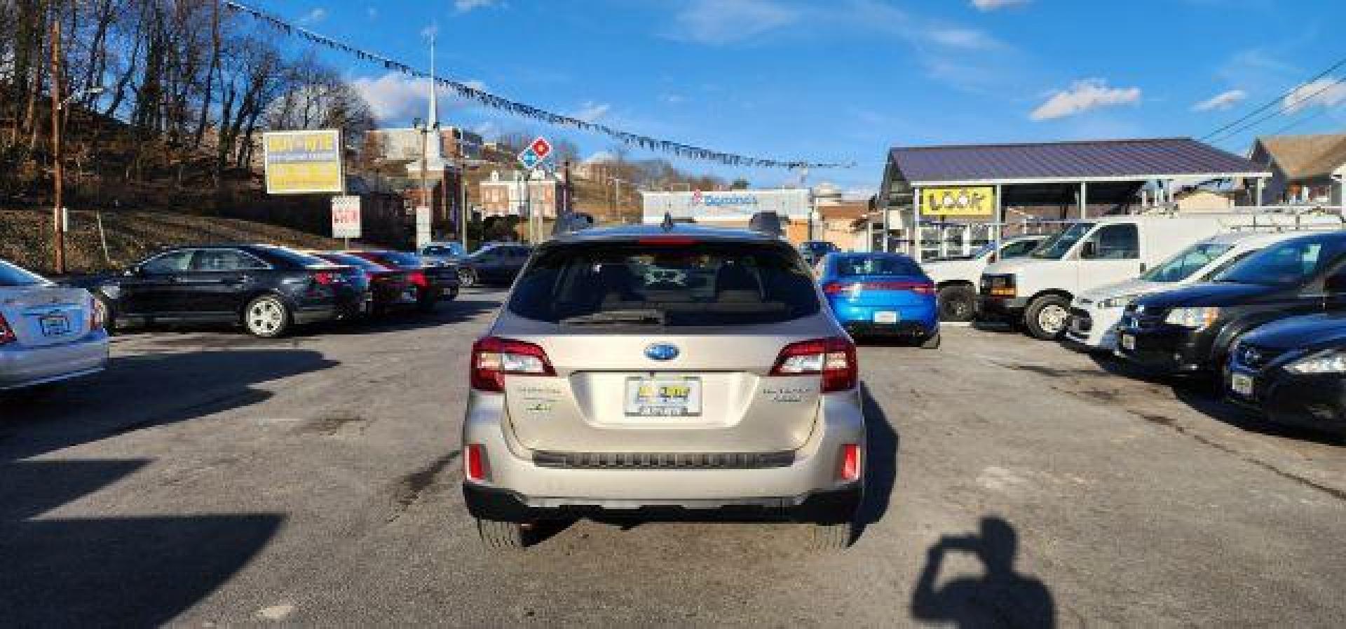 2017 Tan /Warm Ivory Leather, leather Subaru Outback 2.5i Limited (4S4BSAKC7H3) with an 2.5 L4 engine, AT transmission, located at 353 S. Mineral St., Keyser, WV, 26726, (304) 788-7887, 39.436451, -78.981674 - FOR A BETTER PRICE CALL PAUL AT 301-268-8150 - Photo#9