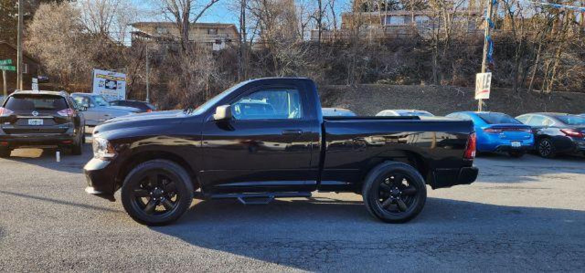 2015 BLACK /Cloth RAM 1500 Tradesman Regular Cab SWB 4WD (3C6JR7AT2FG) with an 5.7 V8 engine, AT transmission, located at 353 S. Mineral St., Keyser, WV, 26726, (304) 788-7887, 39.436451, -78.981674 - Photo#3