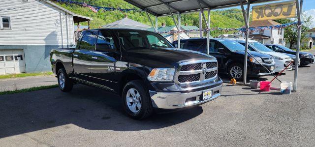 photo of 2017 RAM 1500 SLT Crew Cab LWB 4WD