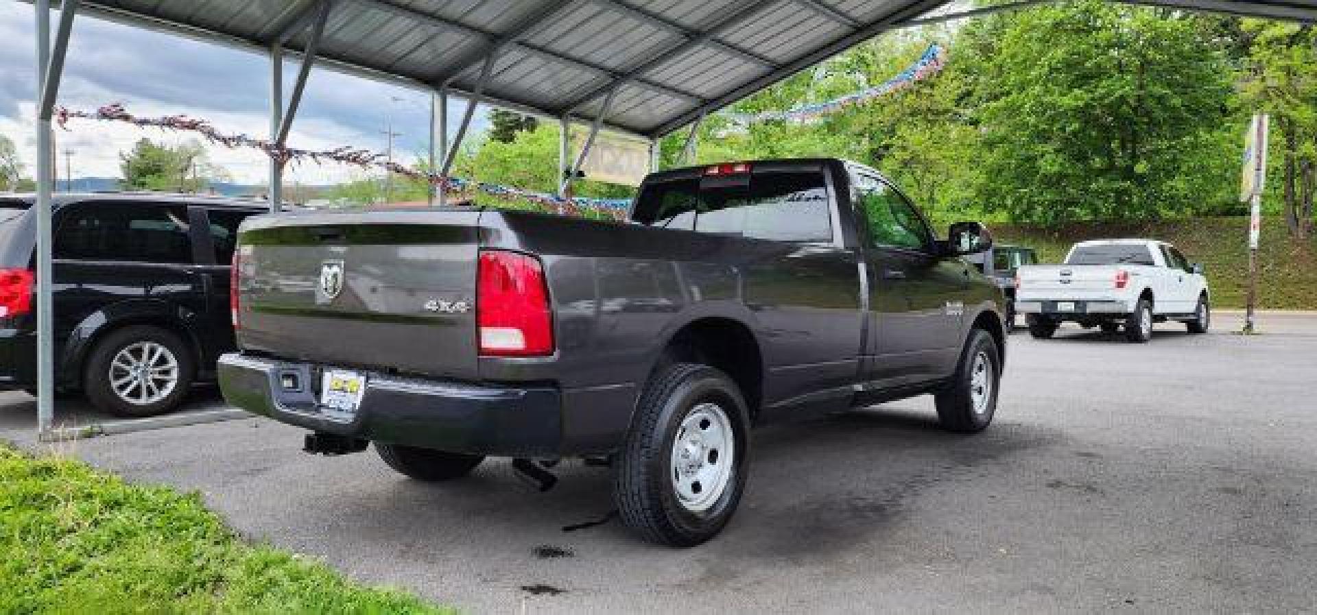 2015 GRAY /Diesel Gray/Black Ram 1500 Tradesman (3C6JR7DG6FG) with an 3.6L V6 engine, AT transmission, located at 353 S. Mineral St., Keyser, WV, 26726, (304) 788-7887, 39.436451, -78.981674 - FOR A BETTER PRICE CALL PAUL AT 301-268-8150 - Photo#10