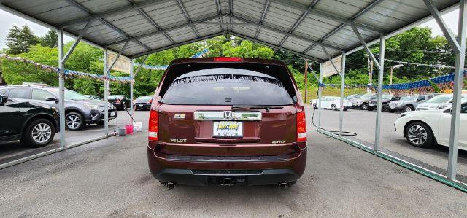 2013 BURGUNDY /Black Honda Pilot EX-L (5FNYF4H63DB) with an 3.5L V6 engine, AT transmission, located at 353 S. Mineral St., Keyser, WV, 26726, (304) 788-7887, 39.436451, -78.981674 - FOR A BETTER PRICE CALL PAUL AT 301-268-8150 - Photo#11