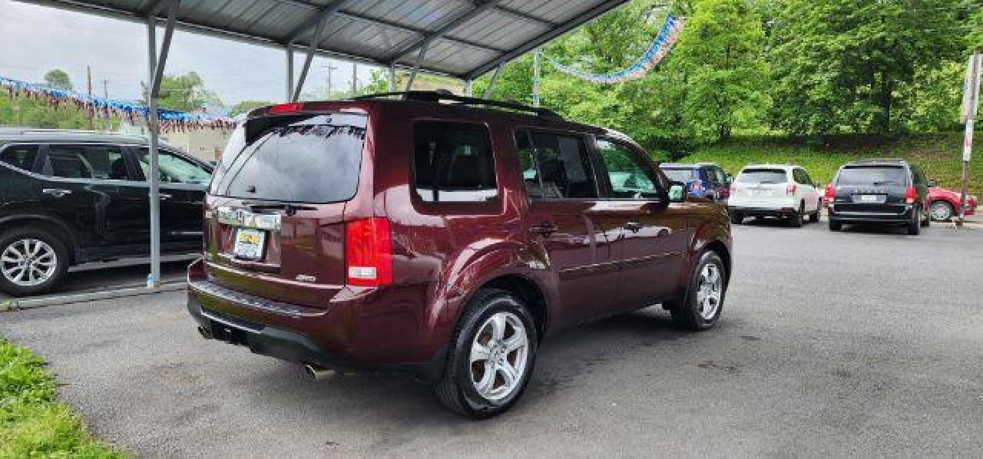 2013 BURGUNDY /Black Honda Pilot EX-L (5FNYF4H63DB) with an 3.5L V6 engine, AT transmission, located at 353 S. Mineral St., Keyser, WV, 26726, (304) 788-7887, 39.436451, -78.981674 - FOR A BETTER PRICE CALL PAUL AT 301-268-8150 - Photo#14
