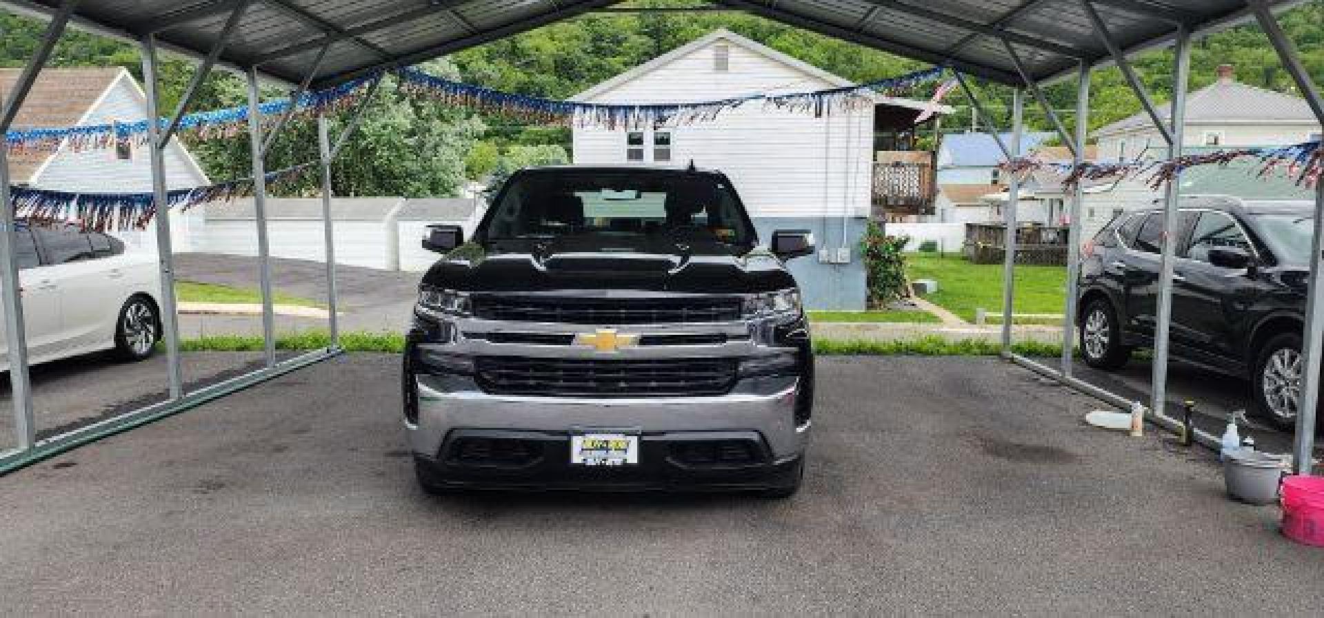 2019 BLACK /Jet Black Chevrolet Silverado 1500 LT (1GCUYDED9KZ) with an 5.3L V8 engine, AT transmission, located at 353 S. Mineral St., Keyser, WV, 26726, (304) 788-7887, 39.436451, -78.981674 - Photo#1