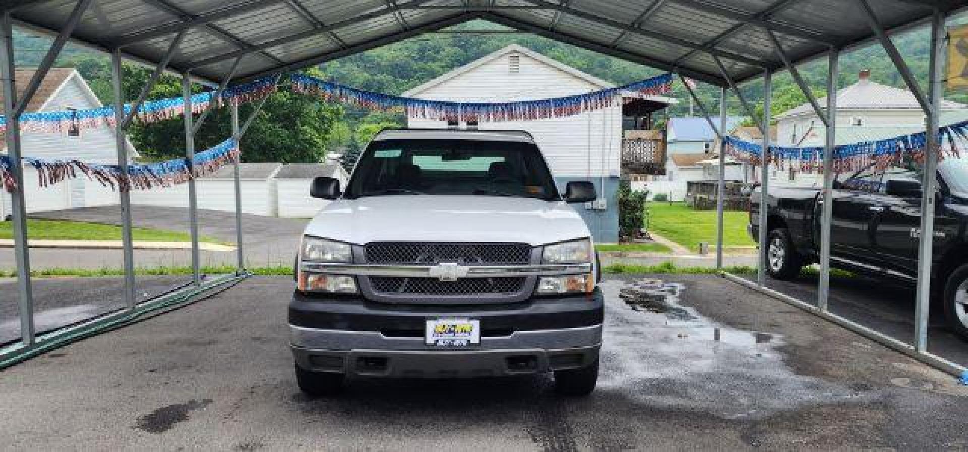 2003 WHITE /Dark Charcoal Chevrolet Silverado 2500HD Work Truck (1GCHK24U23E) with an 6.0L V8 engine, AT transmission, located at 353 S. Mineral St., Keyser, WV, 26726, (304) 788-7887, 39.436451, -78.981674 - Photo#1