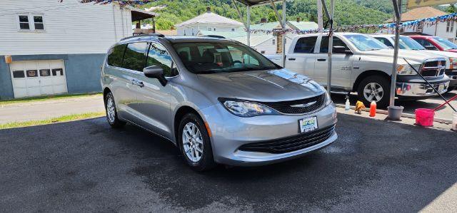 photo of 2020 Chrysler Voyager LXI