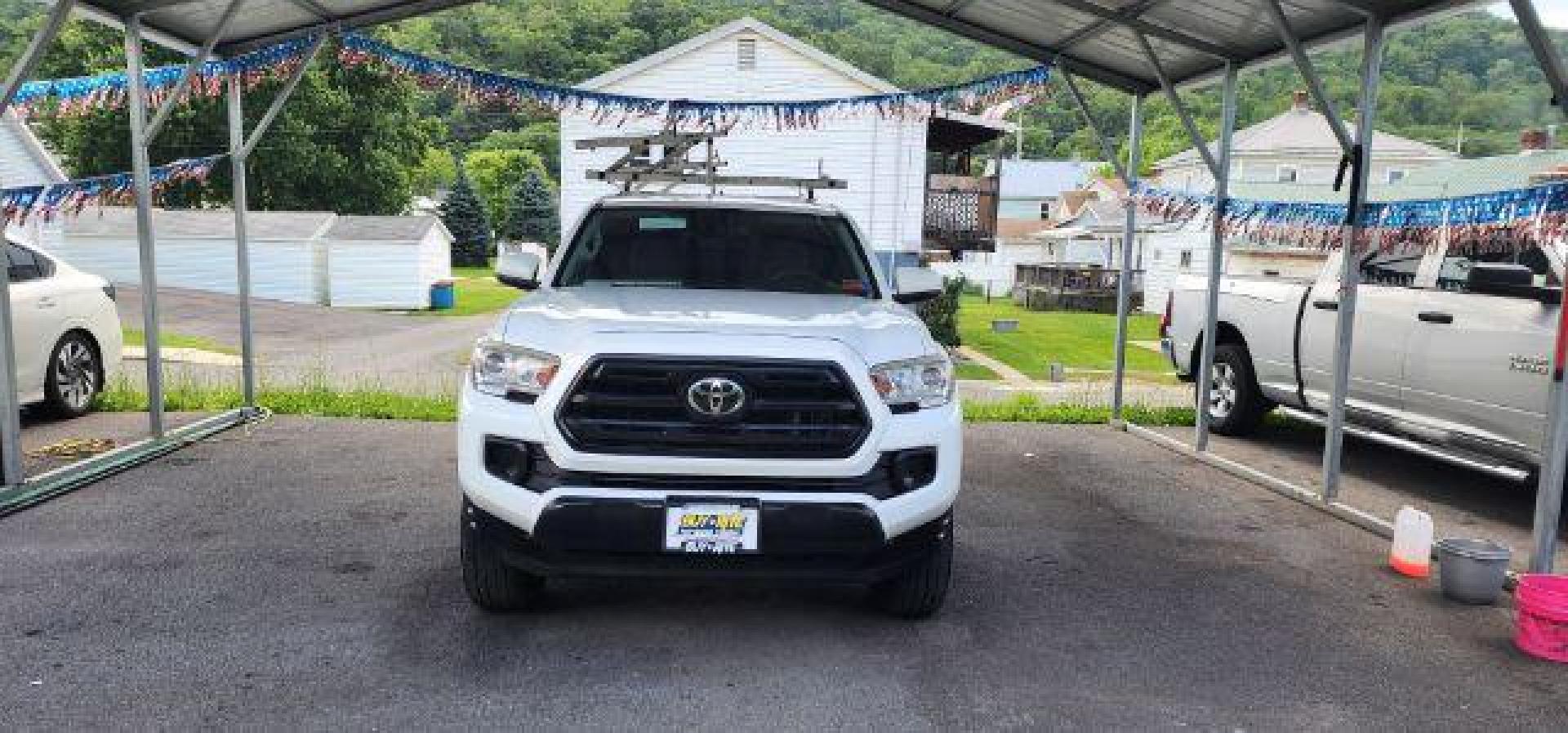 2019 WHITE /Cement Gray Toyota Tacoma SR (5TFSX5EN3KX) with an 2.7 L4 engine, AT transmission, located at 353 S. Mineral St., Keyser, WV, 26726, (304) 788-7887, 39.436451, -78.981674 - Photo#1