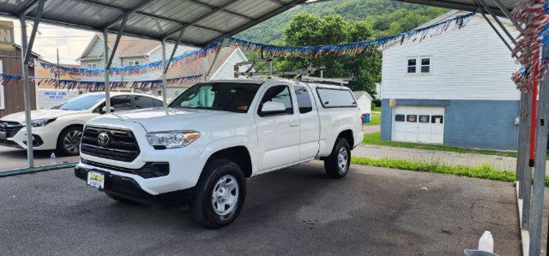 2019 WHITE /Cement Gray Toyota Tacoma SR (5TFSX5EN3KX) with an 2.7 L4 engine, AT transmission, located at 353 S. Mineral St., Keyser, WV, 26726, (304) 788-7887, 39.436451, -78.981674 - Photo#2