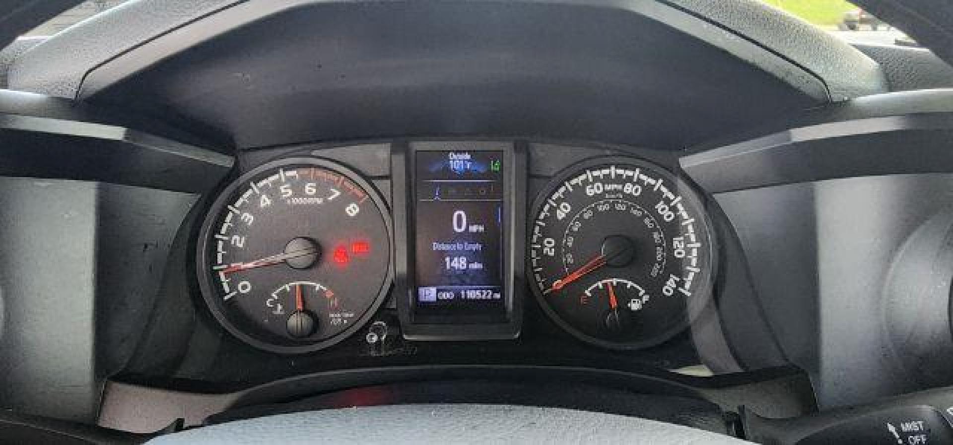 2019 WHITE /Cement Gray Toyota Tacoma SR (5TFSX5EN3KX) with an 2.7 L4 engine, AT transmission, located at 353 S. Mineral St., Keyser, WV, 26726, (304) 788-7887, 39.436451, -78.981674 - Photo#6