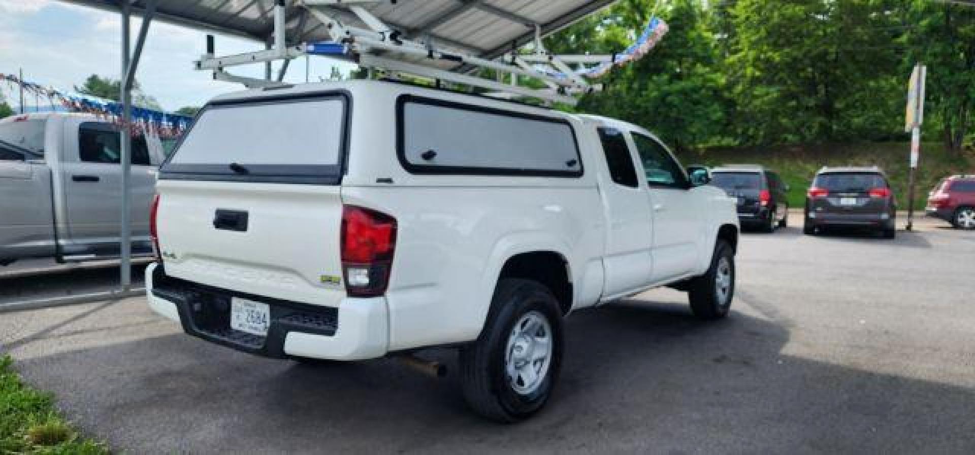 2019 WHITE /Cement Gray Toyota Tacoma SR (5TFSX5EN3KX) with an 2.7 L4 engine, AT transmission, located at 353 S. Mineral St., Keyser, WV, 26726, (304) 788-7887, 39.436451, -78.981674 - Photo#11