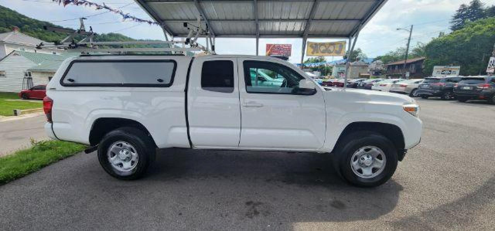 2019 WHITE /Cement Gray Toyota Tacoma SR (5TFSX5EN3KX) with an 2.7 L4 engine, AT transmission, located at 353 S. Mineral St., Keyser, WV, 26726, (304) 788-7887, 39.436451, -78.981674 - Photo#12
