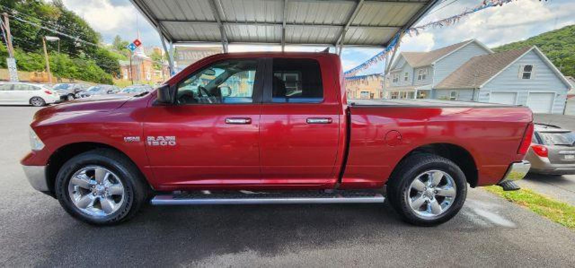 2015 RED /Cloth Ram 1500 SLT (1C6RR7GT9FS) with an HEMI 5.7L V-8 engine, AT transmission, located at 353 S. Mineral St., Keyser, WV, 26726, (304) 788-7887, 39.436451, -78.981674 - Photo#3