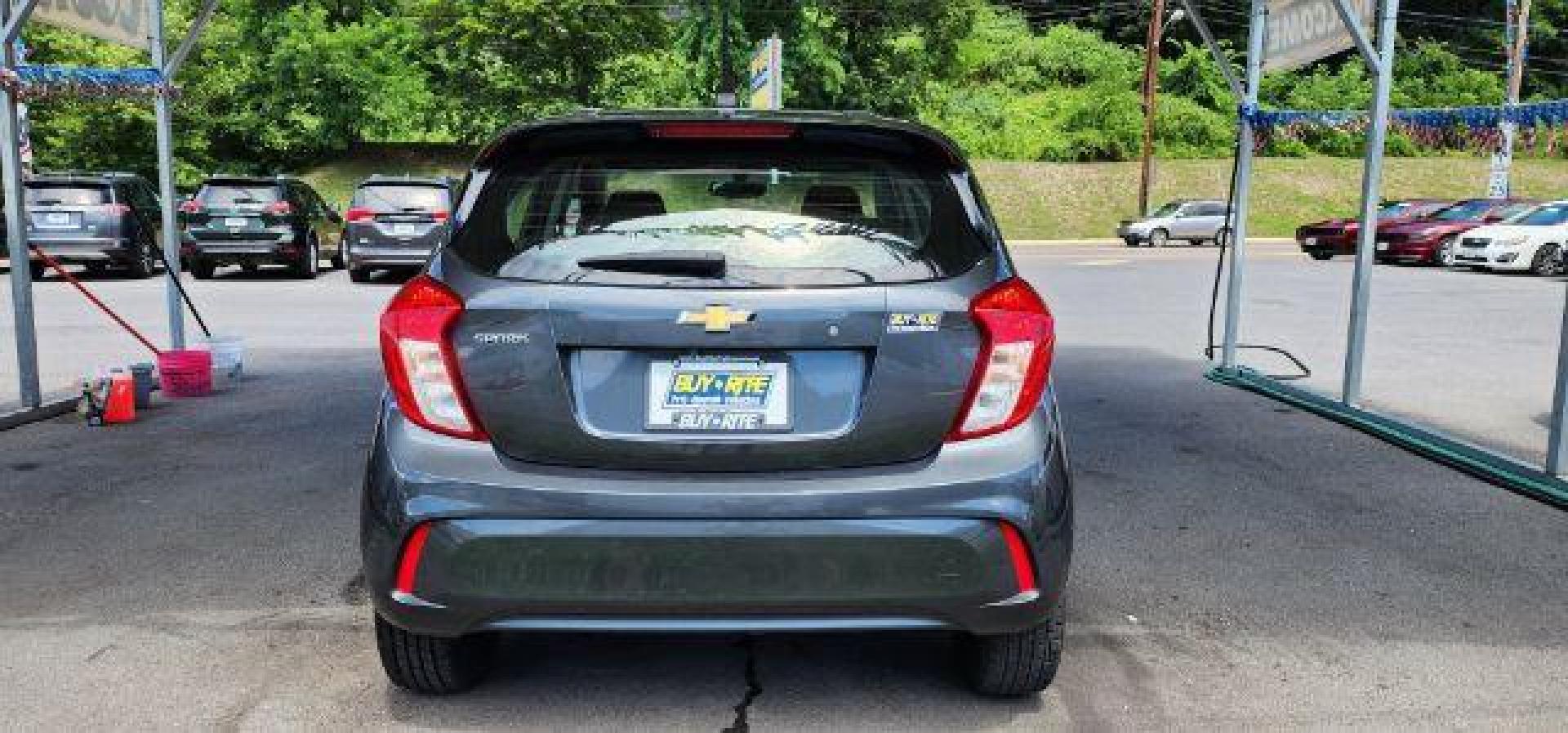 2021 GRAY /Jet Black Chevrolet Spark FWD LS Automatic (KL8CB6SA7MC) with an 1.4L 4L engine, AT transmission, located at 353 S. Mineral St., Keyser, WV, 26726, (304) 788-7887, 39.436451, -78.981674 - Photo#9